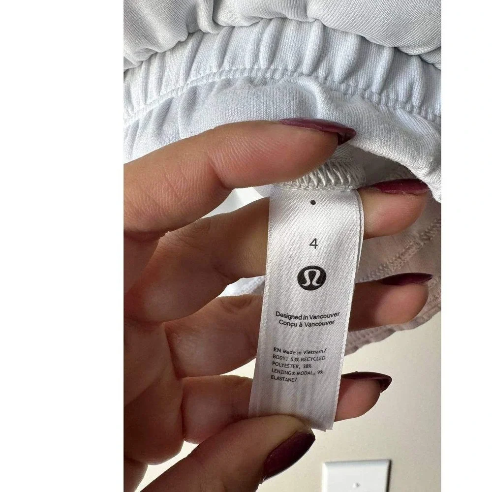 lululemon Softstreme Gathered T-Shirt 4 White Activewear Yoga Clean Girl Travel